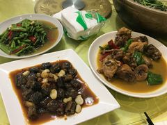 -天目湖刘老四农庄