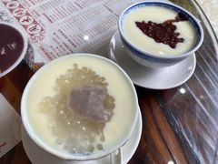 香芋凤凰奶-周大娘牛乳(旧寨古村总店)