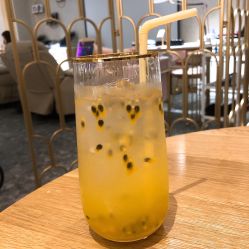 -hy coffee美容美甲护肤