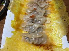 -东来菜馆•手抓海鲜家常菜•海鲜锅贴(鸽子窝店)
