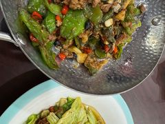 -湖南人家湘菜馆(镇江路店)