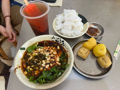 -余庆小吃(小吃一条街店)