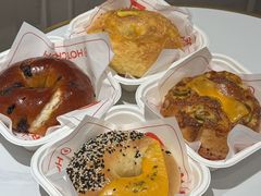 -HOT CRUSH趁热集合·现烤面包(环球港店)