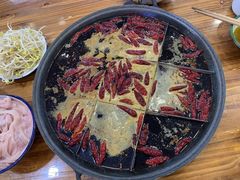 -行是老火锅(恒大御龙天峰店)