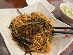 开洋葱油拌面加蛋皮汤-东泰祥生煎馆(长宁路店)