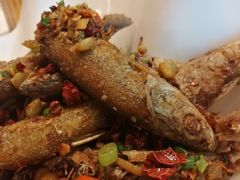 -丹江口渔村·湘味厨房(桃园店)