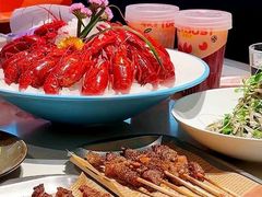-杨氏青龙虾·吃蟹季(金盛路总店)
