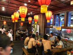 -一品江湖烧烤餐厅