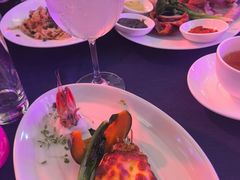 -山港凯悦酒店·BEBA海滩烧烤餐厅酒吧