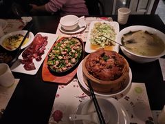 -舌尖上的食缘花园主题餐厅