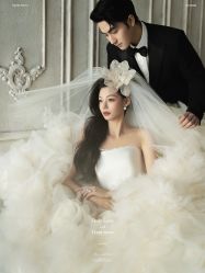 -雪中彩影婚纱摄影·微光艺术中心