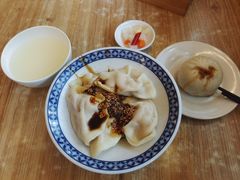 -韩包子(建设路店)