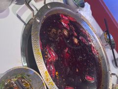-潮火锅·麻辣牛肉火锅(观音桥方圆·LIVE店)
