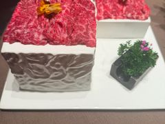 -左庭右院鲜牛肉火锅黑金店(陆家嘴中心店)