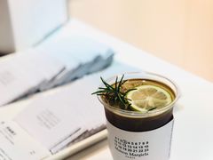 -Seesaw Coffee(芮欧百货店)