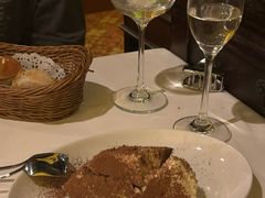 -La Tavernetta(Bar à Vin)(乌鲁木齐路店)