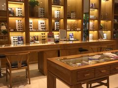 -宝丽眼镜(湖墅店)