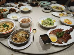 -品悦酒店(三林古镇店)
