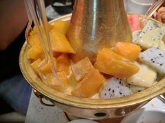-老佛爷铜炉蛙锅(海岸城店)