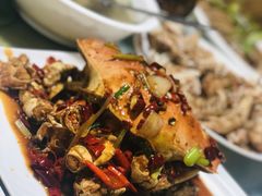 香辣面包蟹-范饭椰林川湘味海鲜·椰子鸡(三亚湾椰梦长廊店)