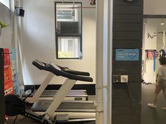 -汗水空间私教健身连锁(SM广场店)