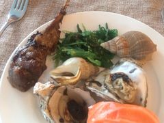 -圣丰索菲特·2 On 988 Café 自助餐厅