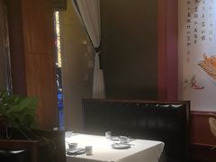 -八府香鸭·啫啫煲(华山路店)