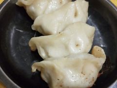 -黄阿姨锅贴大王(万航渡路店)