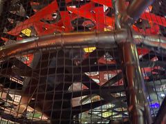 -嗨翻Hi-Fun竞技主题乐园·蹦床亲子生日轰趴(国光1937店)