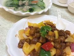 -东豪园林海鲜酒家(南港路辅路店)