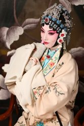 -华韵京剧摄影(洋桥角门东店)
