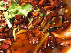 -万重锦·人文川菜馆(骡马市店)