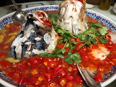 -湘潭九龙鱼头店(城南西路店)