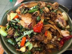 -鸿顺老铁锅美蛙鱼府(解放碑店)