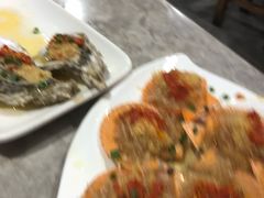 -四川小胡子海鲜(丁村万人海鲜广场店)