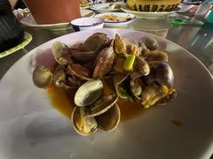 -美味海鲜大排档(明发美食地标店)