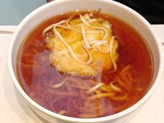 -阿瓦山寨·湘菜现炒·剁椒鱼头王(咸阳总店)