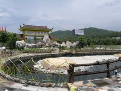 -八景休閒山莊  廣東十大名山莊
