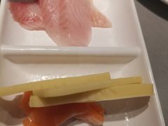 -山焱·炭火自助烤肉(周浦万达店)