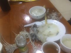 -雪野鱼头大王邢府公老店(雪野湖店)