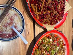 -泥糊破店小酒馆·团建聚餐(南京西路店)