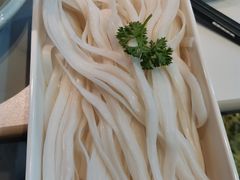 -左庭右院鲜牛肉火锅(金山万达店)