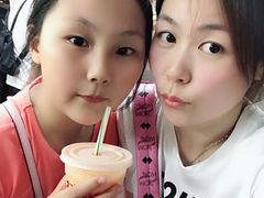-六合夜市