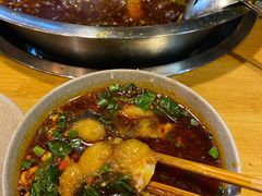 -肖肖酸萝卜鱼火锅(总店)