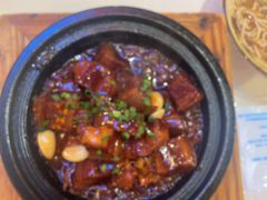 -霄汉牛三鲜湖北砂锅菜(万松园2店)