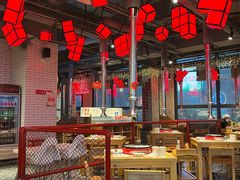 大堂-么肆烤肉·中式自助·烤肉大排档(街道口季佳PAI店)