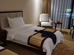 -兴芮温泉度假区