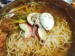 -马路牙子地桌烤肉(工体店)