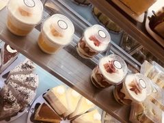 -焙丽拾光(麦凯乐直营店)