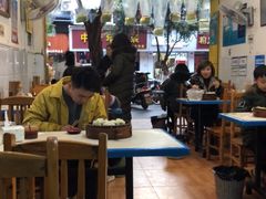 大堂-海汇源老烧麦店(东大街总店)